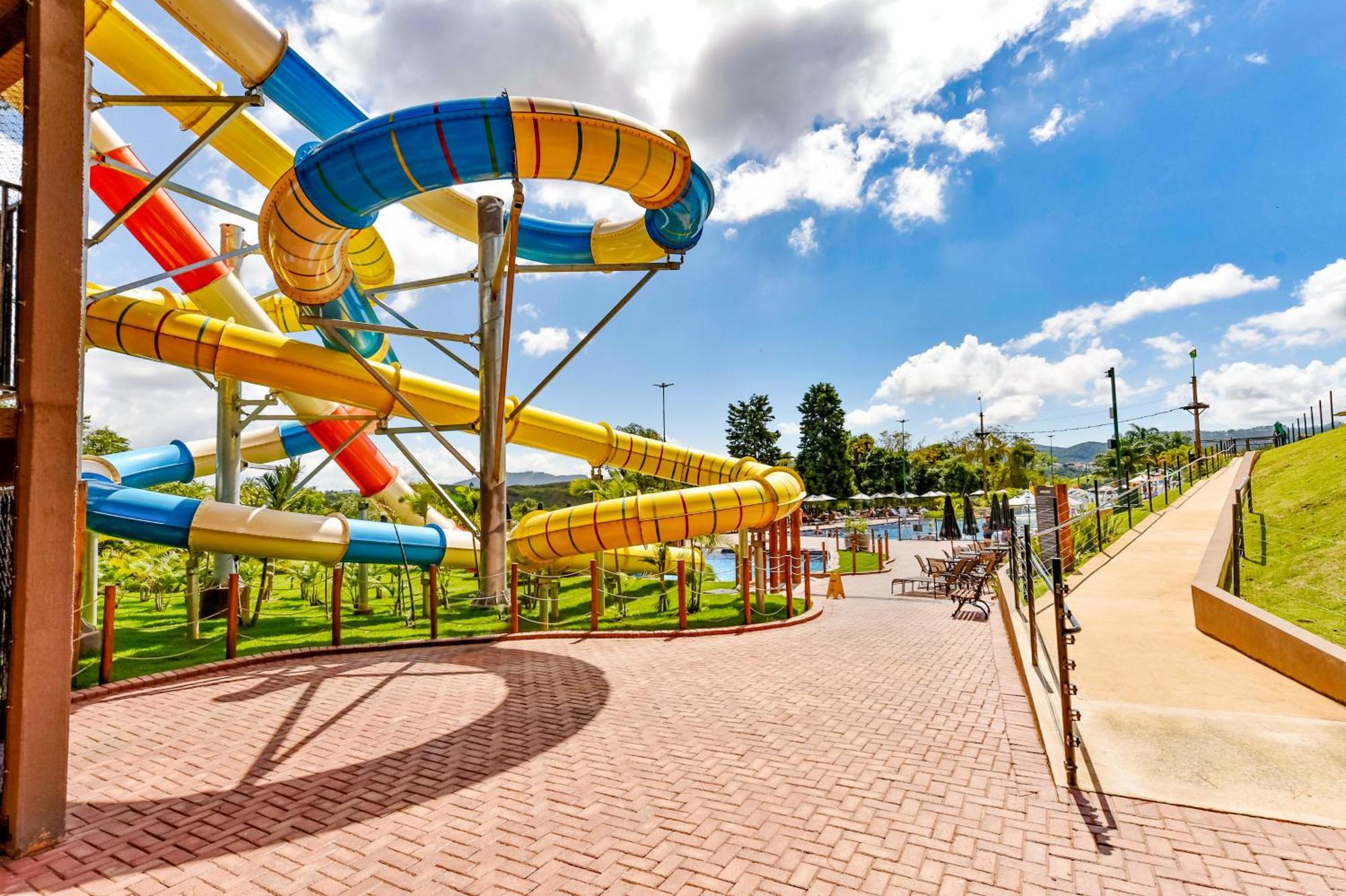 Hotel Monreale Resort Poços de Caldas Buitenkant foto